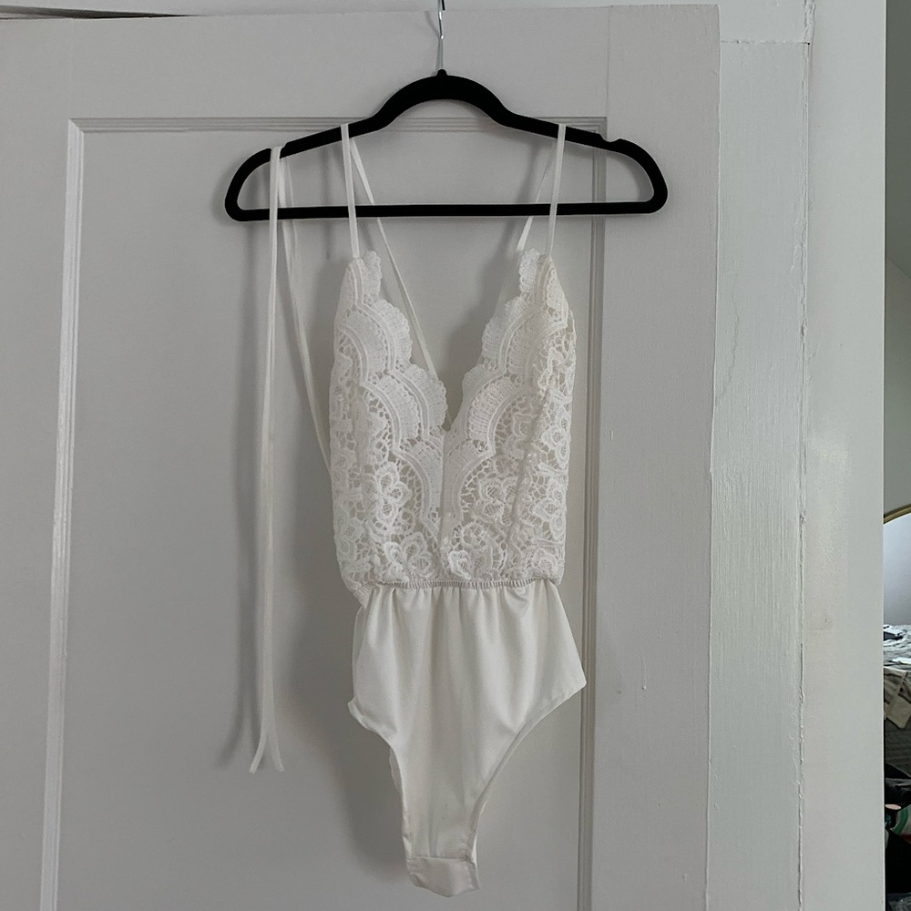 KM Dosage by Lee Twins white lace bodysuit
